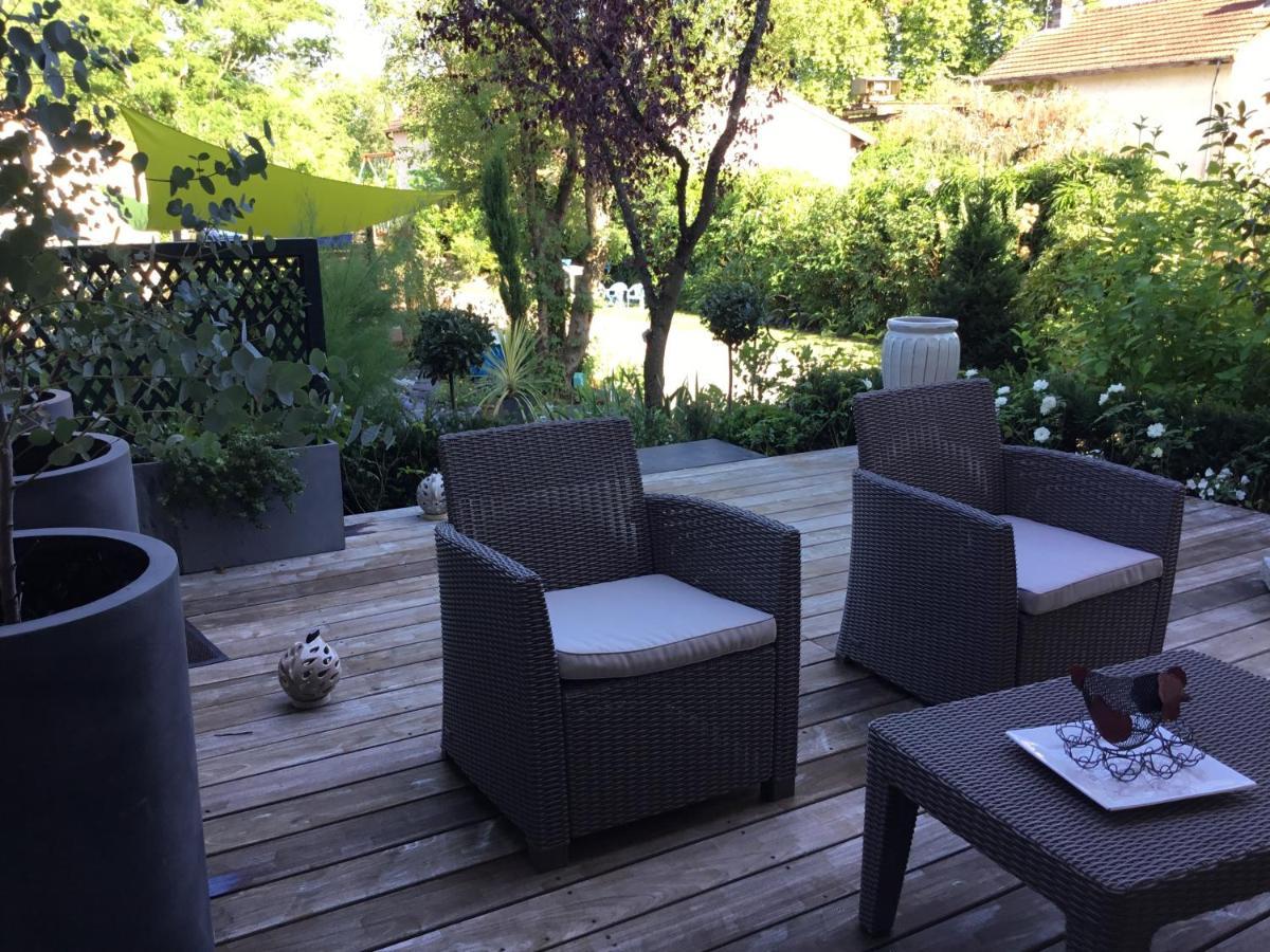 Gite Chez Madeleine Apartment Louhans Exterior photo