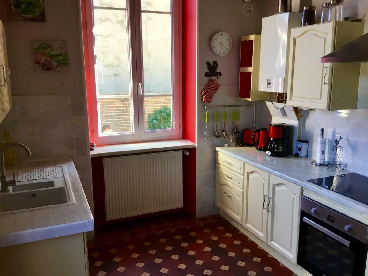 Gite Chez Madeleine Apartment Louhans Exterior photo